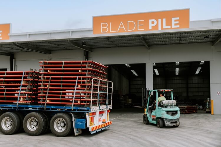 Choose Right Screw Pile Distributor