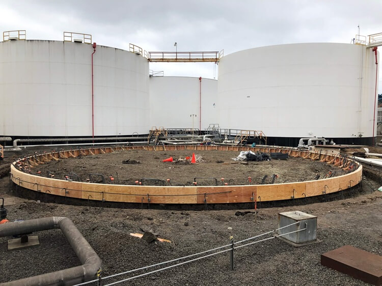 screw pile used in storage tanks foundations